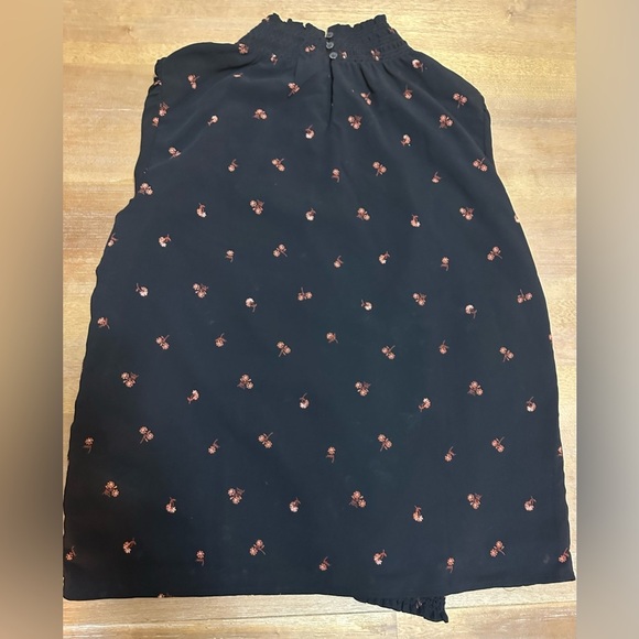 Madewell Georgette Smocked Mockneck Top Size small - Picture 8 of 10